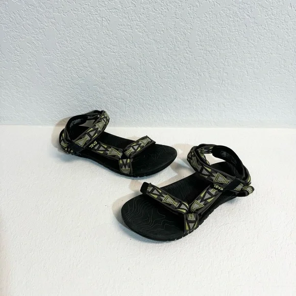 Teva Black Outdoor Comfort Sandal Woman’s Girls 5 - Picture 2 of 6